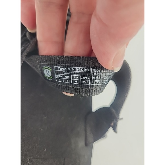 Women's 7 Black Teva Voya Zollesa Slides Strappy Sandles Flip Flops - Picture 7 of 7